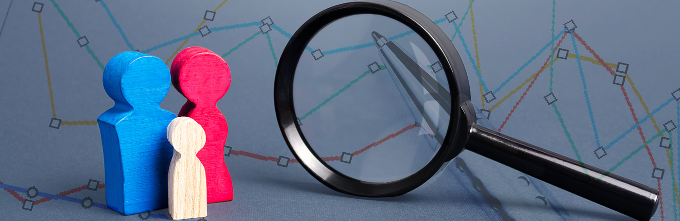 figures representing persons with a magnifying glass in front of demographic data